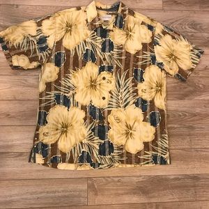 Men’s Tommy Bahamas Large Hawaiian button up